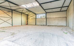 Moderne en kwalitatieve nieuwbouw bedrijfsunits, ideaal voor ondernemingen die op zoek zijn naar functionele, duurzame en flexibel in te richten bedrijfsruimte.
De bedrijfsunits hebben een oppervlakte vanaf 353 m² tot 379m²en beschikken over een vrije h